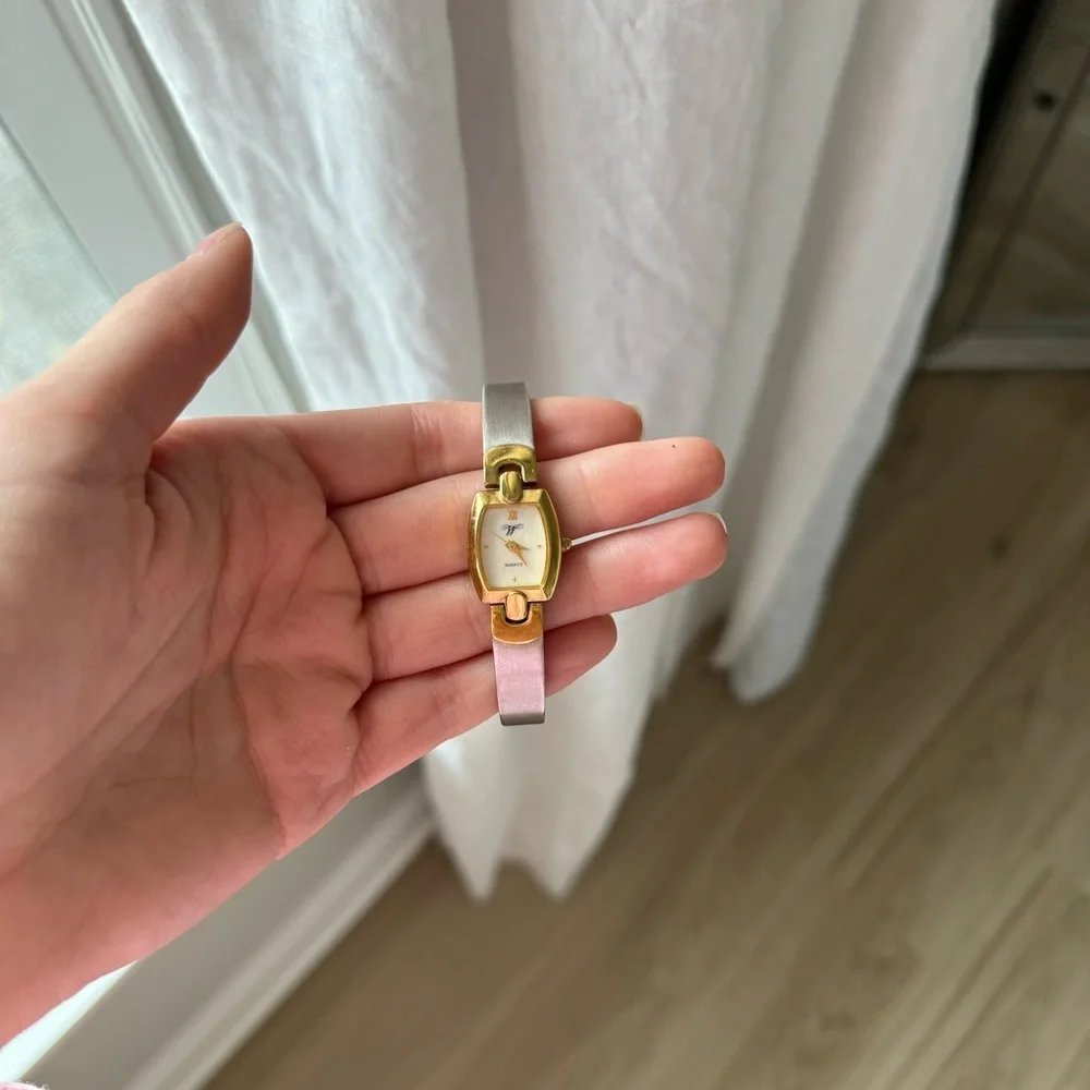 Vintage quartz two-toned watch